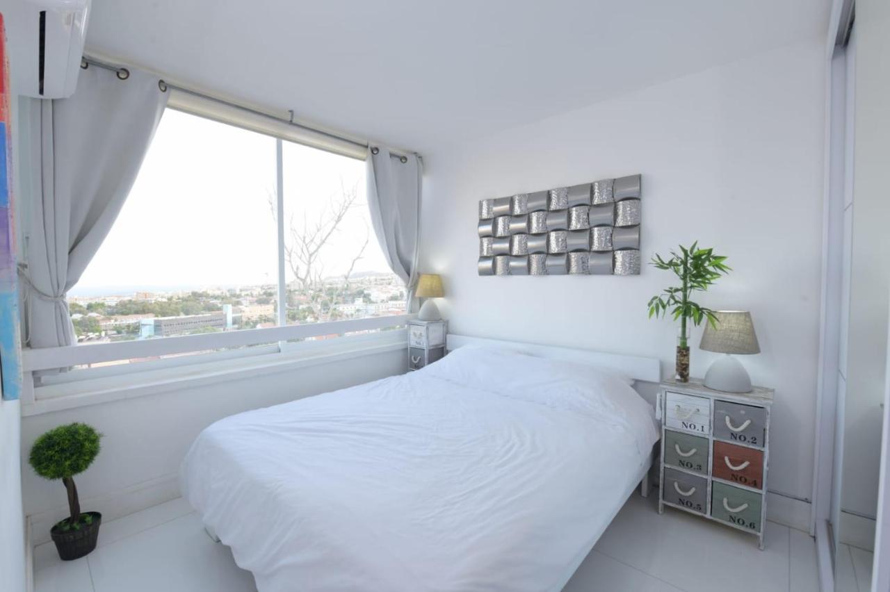 Zeus Eilat Apartment Bagian luar foto